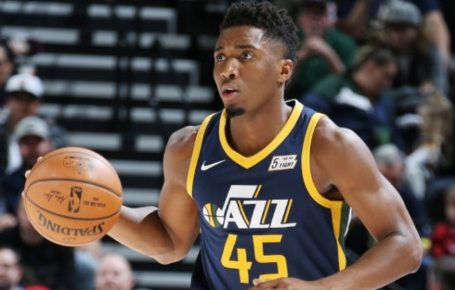 的低位单打 的低位单打