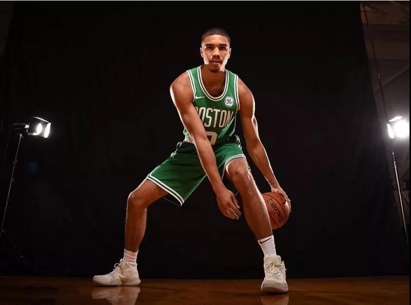 德国男篮公布欧锦赛12人大名单：施罗德领衔 小瓦格纳泰斯在列